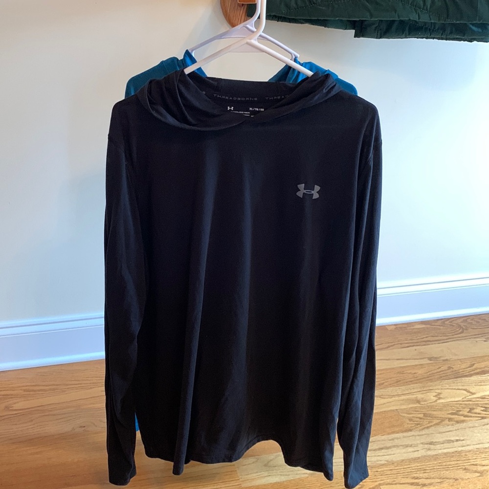 Bundle of 2 UA lightweight hoodies